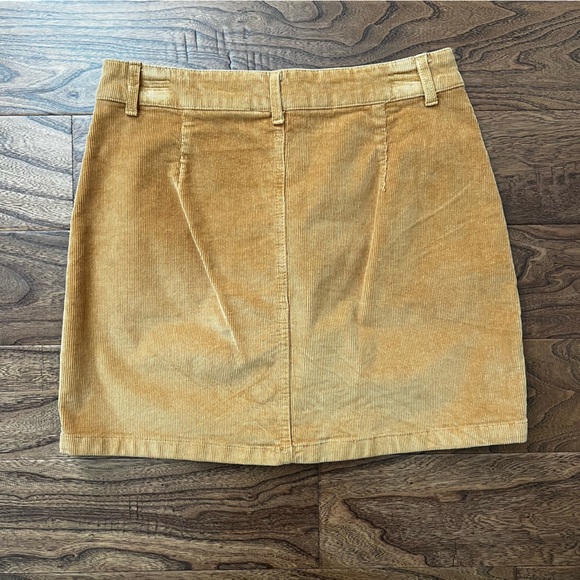 🚫NOT AVAILABLE🚫 Wild Fable corduroy skirt - Picture 2 of 4